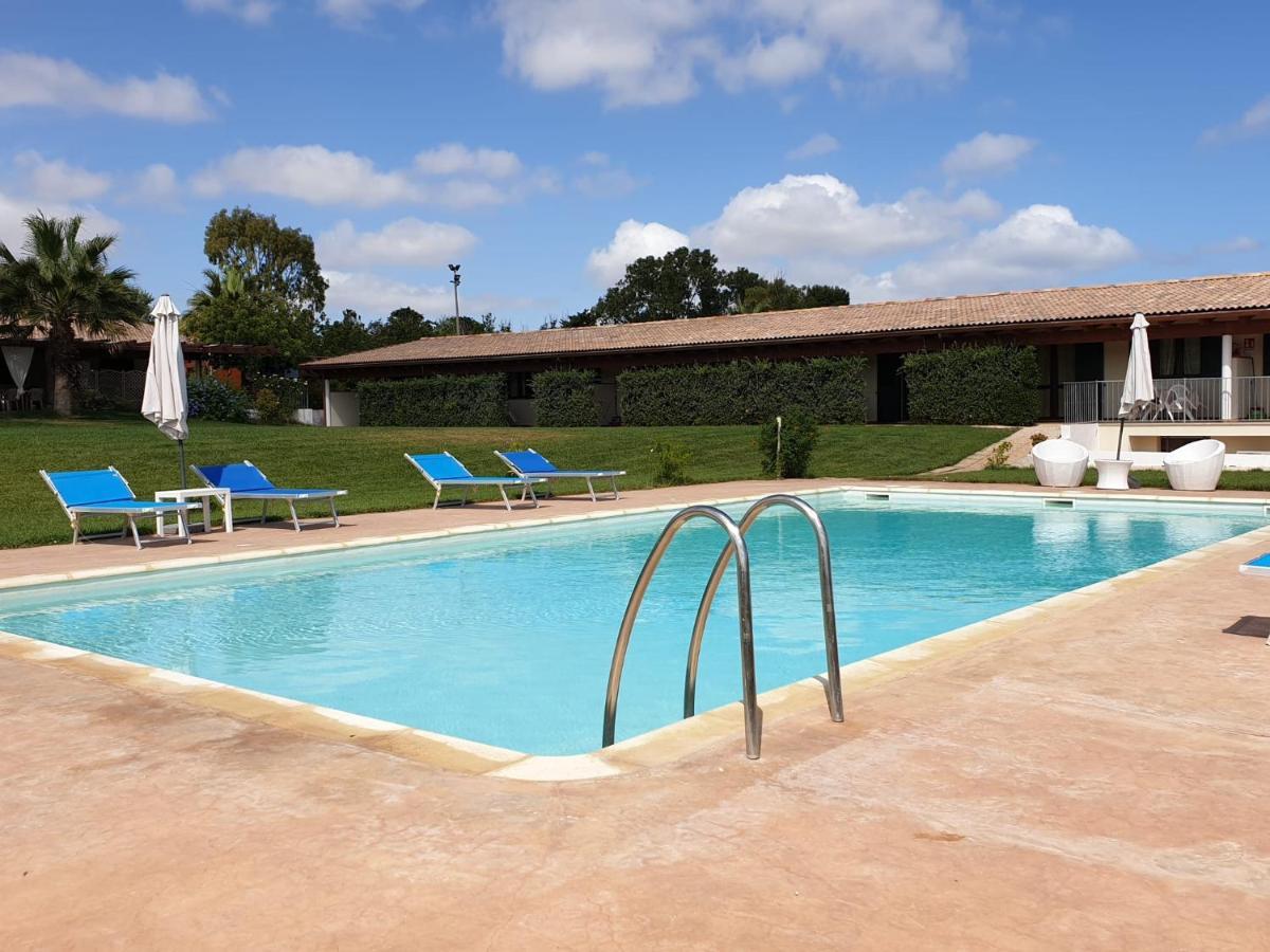 Agliado Villa Платамона Екстериор снимка