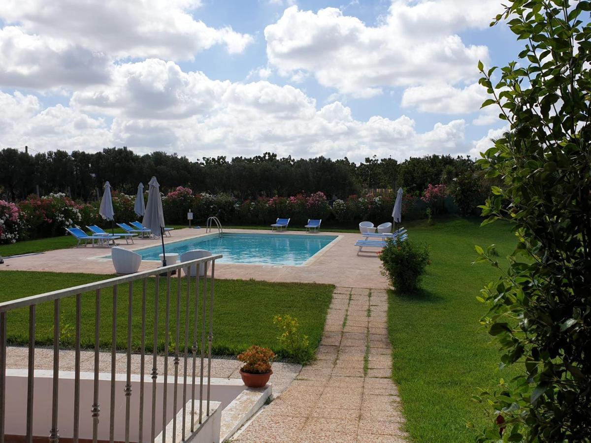 Agliado Villa Платамона Екстериор снимка
