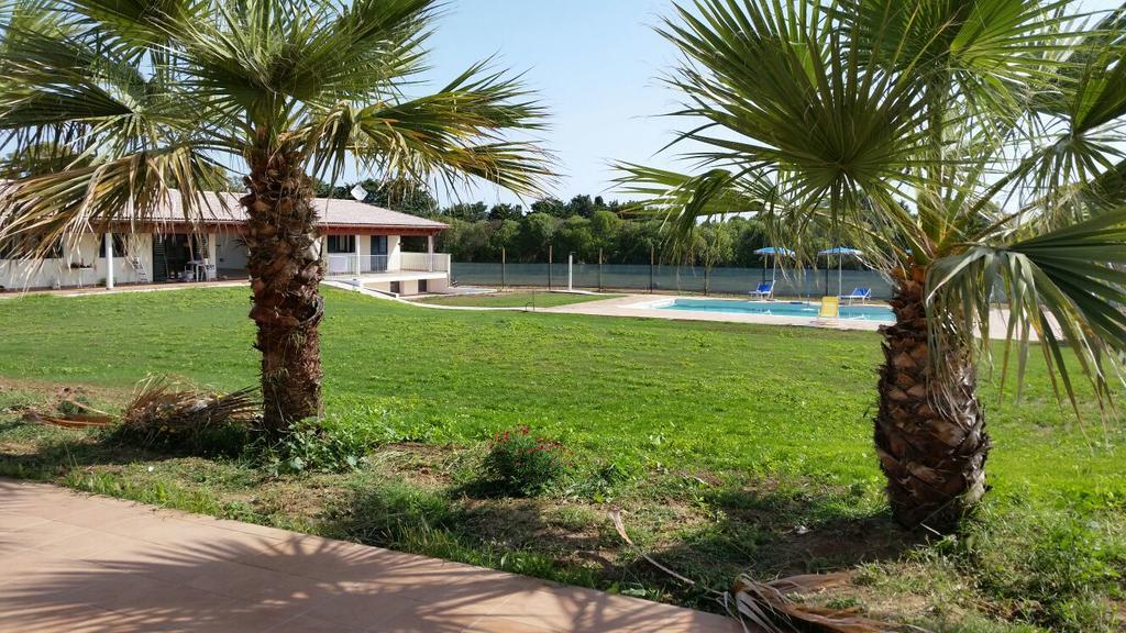 Agliado Villa Платамона Екстериор снимка