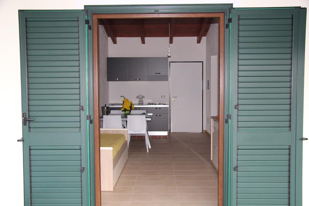 Agliado Villa Платамона Екстериор снимка