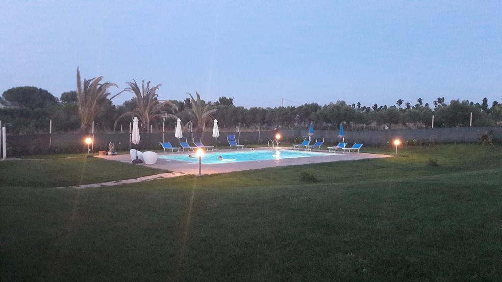 Agliado Villa Платамона Екстериор снимка