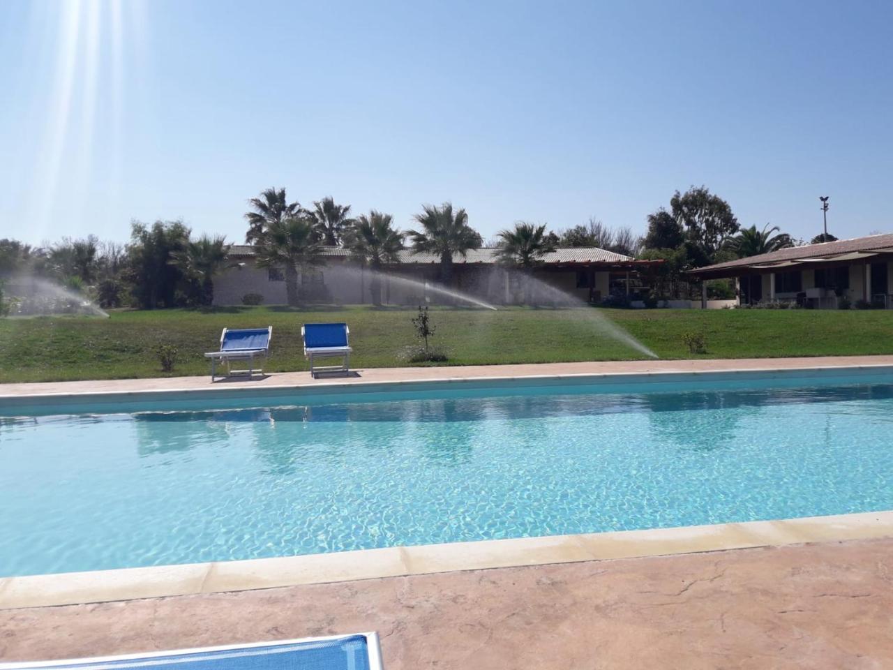 Agliado Villa Платамона Екстериор снимка