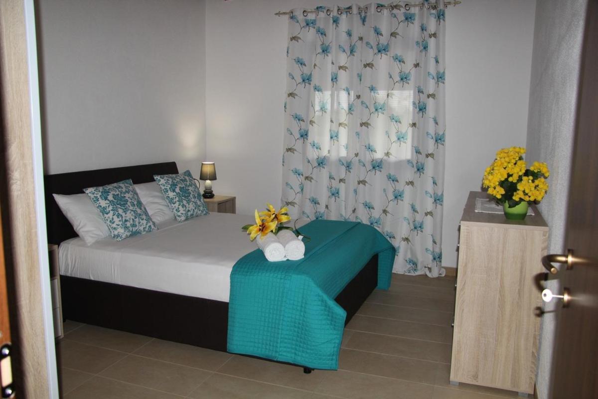 Agliado Villa Платамона Екстериор снимка